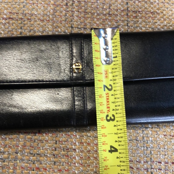 Etienne Aigner Black Calfskin Leather Silk Lining Full Size Snap Wallet Wristlet - Picture 12 of 15